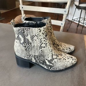 Blondo Waterproof Snakeskin Booties